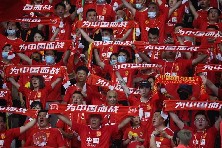 半岛·综合体育官网入口：足球小将世青赛第17集